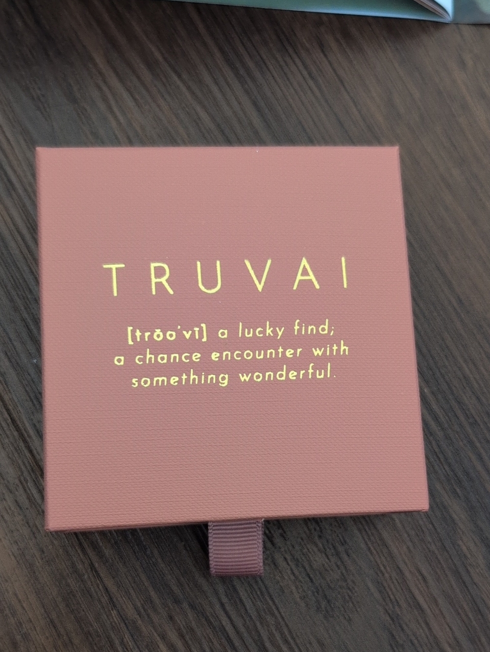 Jilly Box Truvai Cuff